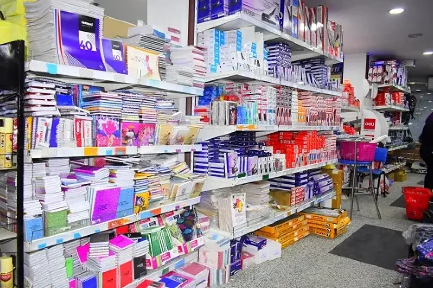 شعبة الأدوات المدرسية: زيادات هذا العام مقبولة.. وقائمة مستلزمات الـ1500 جنيه زادت 100 لـ 150 جنيها