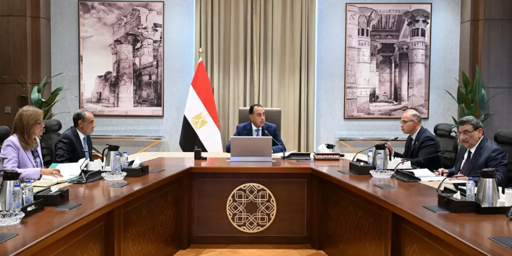 رئيس الوزراء يستعرض الترتيبات النهائية لزيارة الرئيس الصيني لمصر