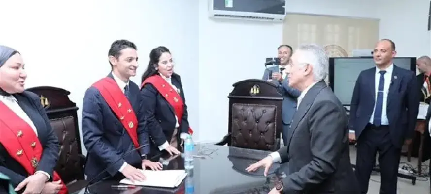 العدل تستكمل استعداداتها لتطبيق قانون الإجراءات الجنائية الجديد.. وتطلق المنصة الرقمية للتقاضي الجنائي عن بُعد