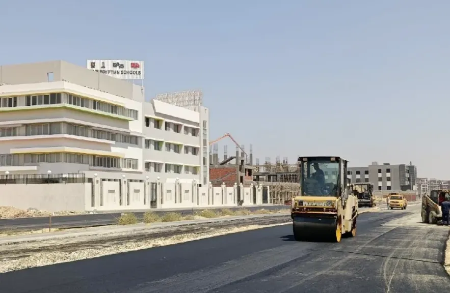 الطرق والنقل بالقاهرة تتابع استلام مشروعات الخطة الاستثمارية بحي طرة للعام المالي 2025 - 2026