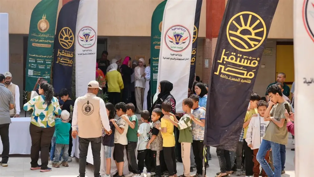 بيت الزكاة وجهاز مستقبل مصر يطلقان المرحلة الثانية من مبادرة «إلى المدرسة»