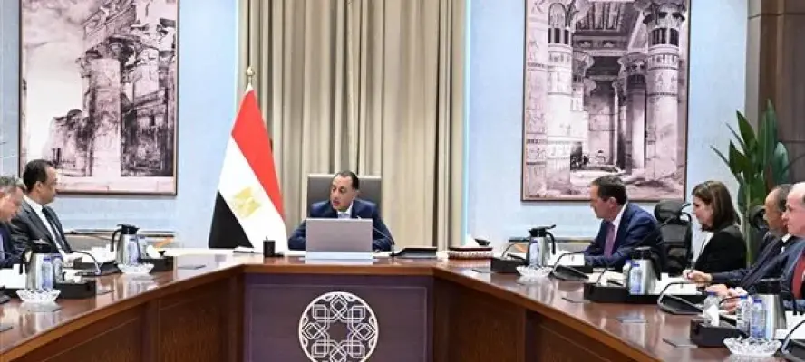 مدبولي يلتقي رئيس شركة ”سيسكو” لبحث التعاون في تكنولوجيا المعلومات والاتصالات والذكاء