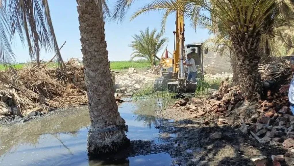 المشروع القومي لضبط نهر النيل وفرعيه.. إزالة 1024 حالة تعدٍ على مجرى النهر حتى الآن