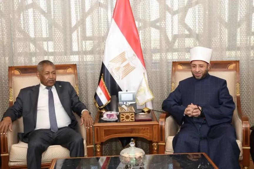 وزير الأوقاف وسفير السودان يبحثان توسيع التعاون الديني والثقافي بين البلدين