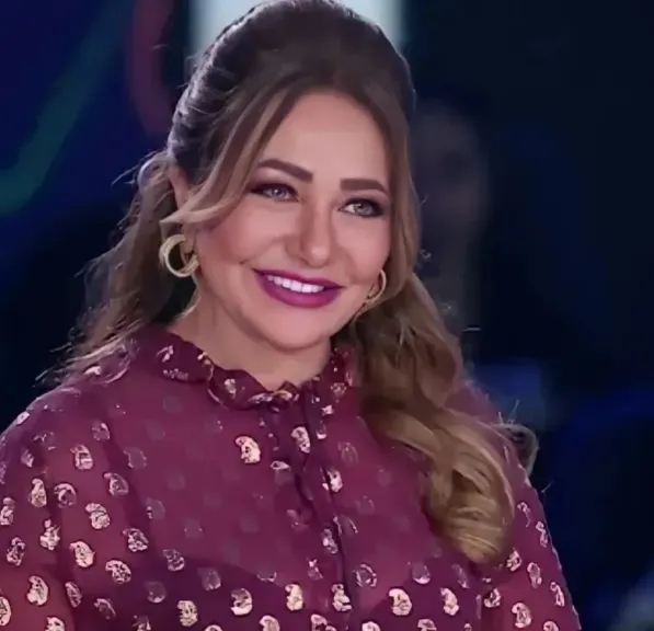 ليلى علوي تهنئ أبطال مصر بعد حصد 58 ميدالية في دورة ألعاب البحر المتوسط