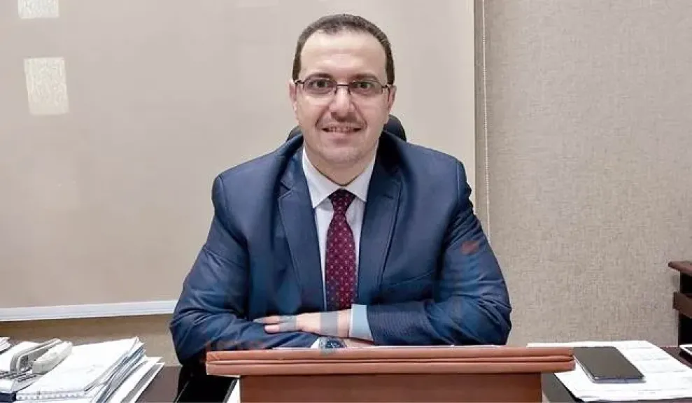 نائب وزير الإسكان: لا يوجد قانون يحدد مواصفات المطور العقاري.. علشان كده مصر كلها مطورين