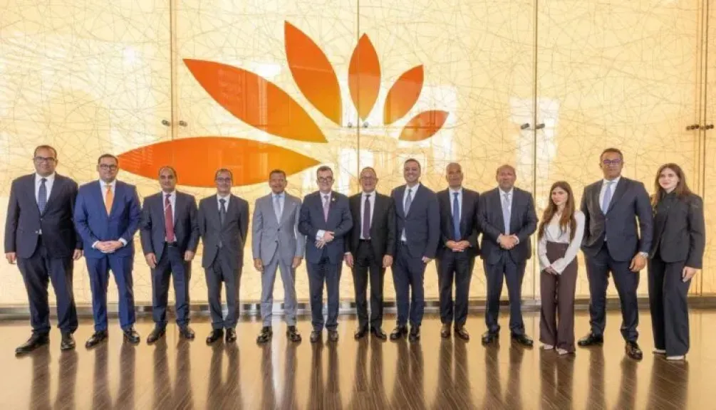 بنك المشرق يبحث مع وزارة التخطيط تعزيز الشراكة في خدمات الدفع الإلكتروني وتصدير التكنولوجيا المالية