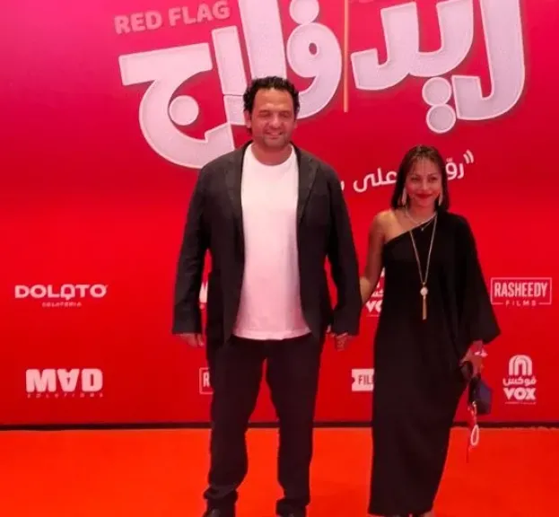 المخرج محمود كريم أول الحضور للعرض الخاص لفيلمه ريد فلاج