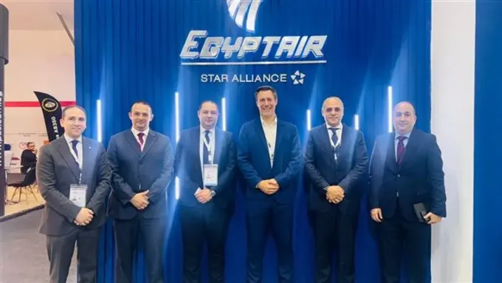 مصر للطيران تبحث مع مطار لندن ستانستد تشغيل رحلات مباشرة بين القاهرة ولندن