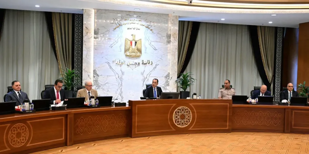 مد فترة توفيق أوضاع الأجانب المقيمين بصورة غير شرعية بنظام المستضيف لمدة عام