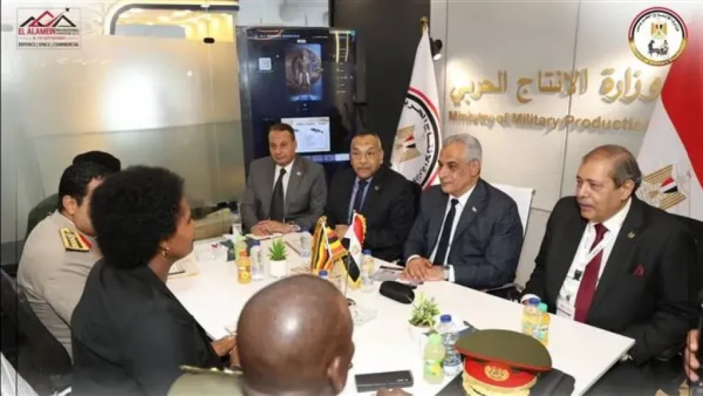«جمبلاط» يستقبل وزيرة الدفاع الأوغندية لبحث الشراكة في التصنيع الدفاعي