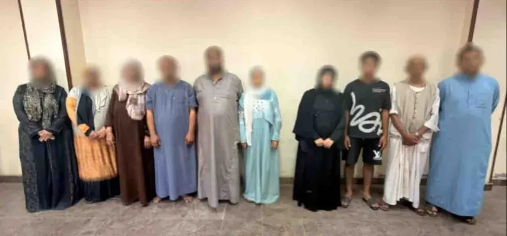 مشاجرة بسبب خلافات الجيرة تتصاعد لاشتباكات بالحجارة في الشرقية