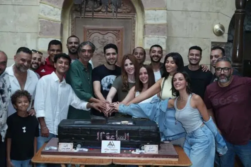 بطولة طارق لطفي ورنا رئيس.. بدء تصوير فيلم الساعة 12