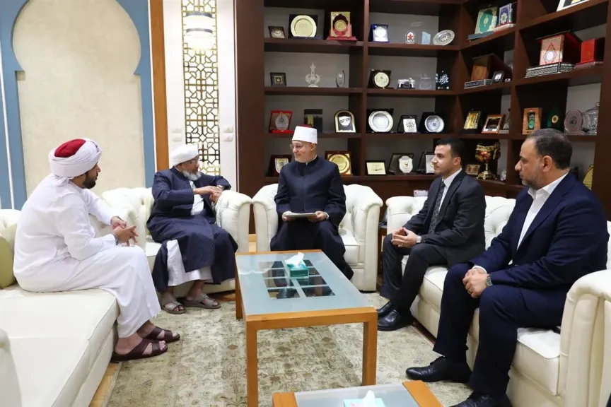 مفتي الجمهورية يستقبل رئيس جامعة سراج الهدى الهندية لبحث آفاق التعاون المشترك