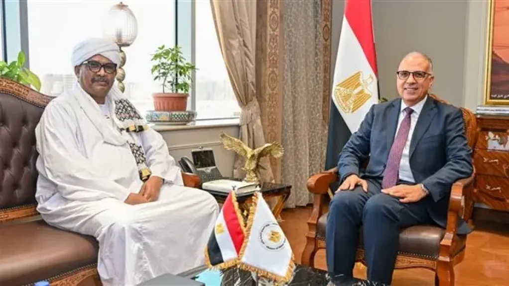 وزير الري يستقبل نظيره السوداني لبحث تعزيز الشراكة المائية والتنموية ومواجهة التحديات المشتركة