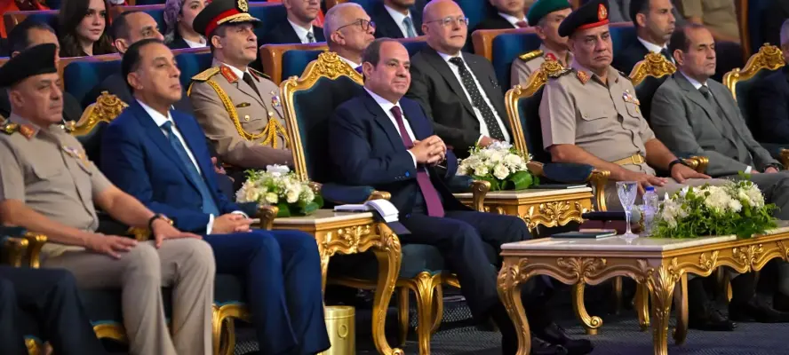 توجيه عاجل من الرئيس السيسي بحماية الأطفال دون 15 عامًا من مخاطر السوشيال ميديا