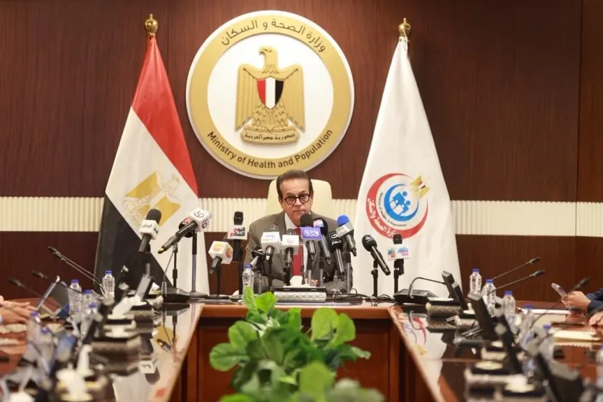 الصحة تعلن توطين صناعة 9 مستحضرات لعلاج الأورام وأمراض الدم في مصر