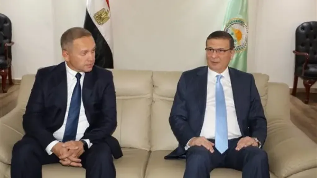 وزير الزراعة يستعرض الجهود في إنتاج التقاوي وإدارة المياه