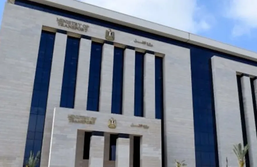 ديون أم استثمارات؟.. وزارة النقل تشرح آلية تمويل مشروعات القطاع وسداد قروضها