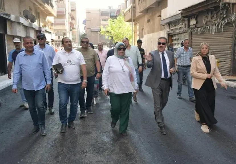 محافظ بورسعيد يتابع تطوير شبكات الصرف والأمطار ورفع كفاءة شوارع «أرض العزب» بحي العرب