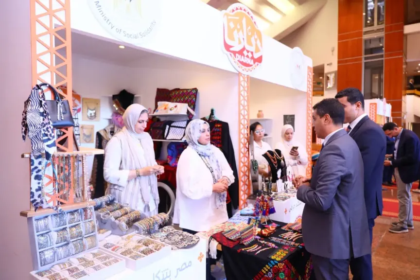 التضامن تنظم معرض «ديارنا للحرف اليدوية والتراثية» على هامش مؤتمر «الهوية الوطنية»