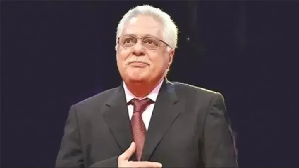 أول تعليق من الفنان توفيق عبدالحميد على شائعة وفاته.. ماذا قال؟