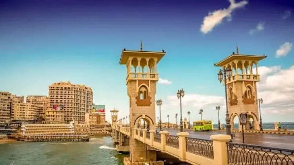 محافظ الإسكندرية: عروس البحر المتوسط نموذج حي للتواصل بين الحضارات