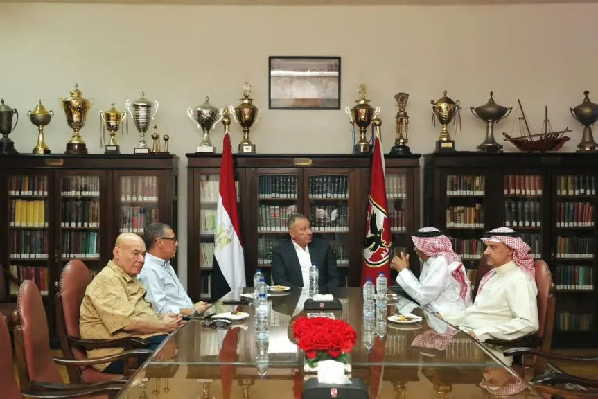 الخطيب يستقبل وفد الاتحاد العربي للكرة الطائرة