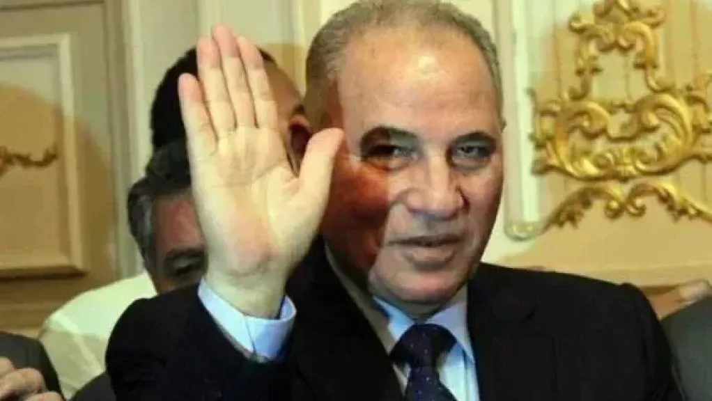 وزير الثقافة الأسبق: الزند كان يترك اجتماع الحكومة لأداء الصلاة ولديه مسجد في بيته