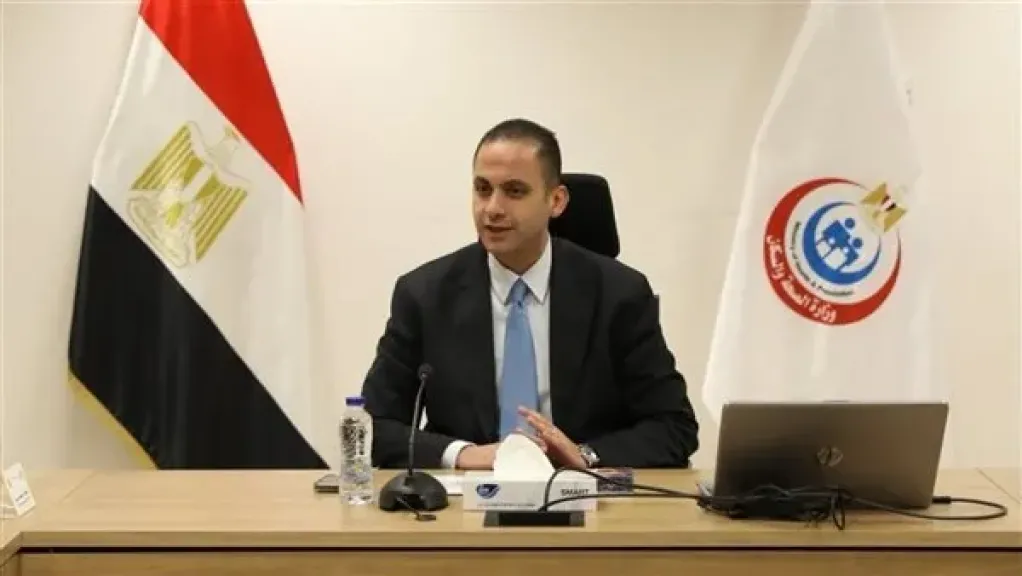 نائب وزير الصحة يبحث تطبيق الاستراتيجية الوطنية للصحة الرقمية