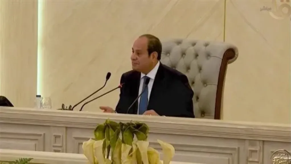 ”من ماسبيرو” يعرض أبرز مخرجات اجتماع الرئيس السيسي مع الحكومة والمحافظين