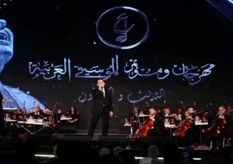محمد ثروت يخرج عن صمته بشأن مهرجان الموسيقى العربية: «لم أوقّع العقد ولن أقبل المزايدة على وطنيتي»