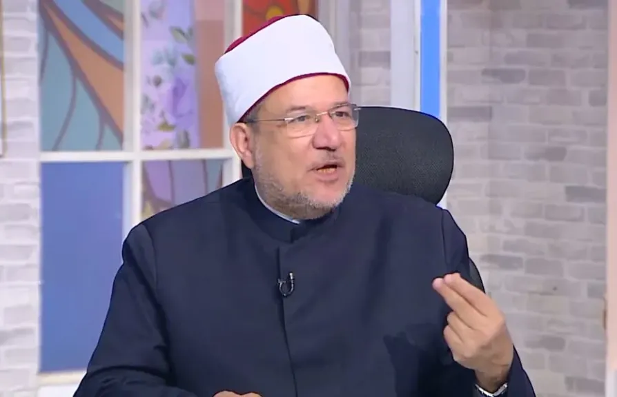 مختار جمعة: الاحتكار والمتاجرة بأقوات الناس كسب من السحت ينزع البركة عن المال ويجلب المفاسد