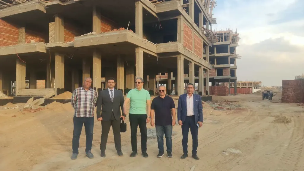 نقيب الإعلاميين يتفقد مشروع «ظلال» بمدينة الشروق تمهيدًا لبدء إجراءات الحجز للأعضاء