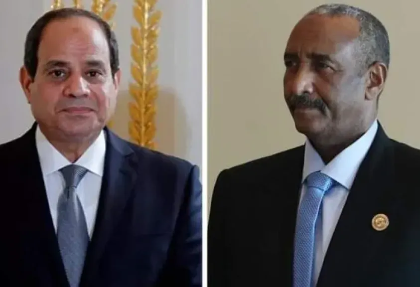 السيسي والبرهان يبحثان تطورات الأزمة السودانية ويؤكدان دعم وحدة السودان وسيادته