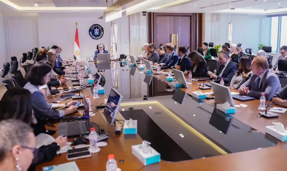 وزير التخطيط: الاقتصاد المصري حقق 5.1% نموًا بنهاية العام المالي الماضي