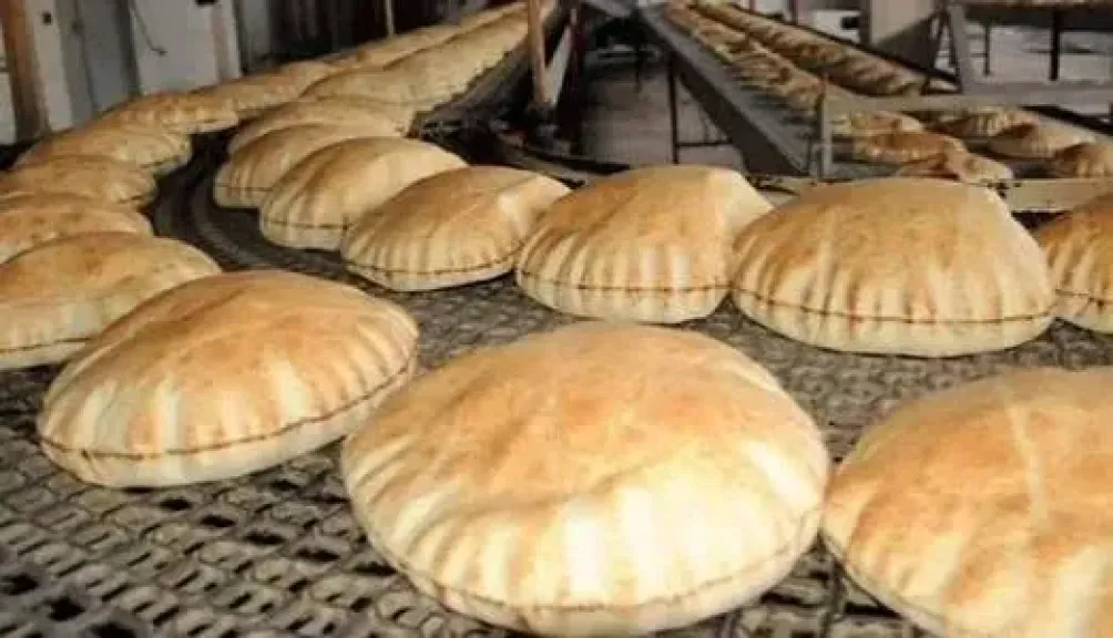 رئيس مدينة القصير يحيل مخالفات مخبز ومباني الممشى للشئون القانونية