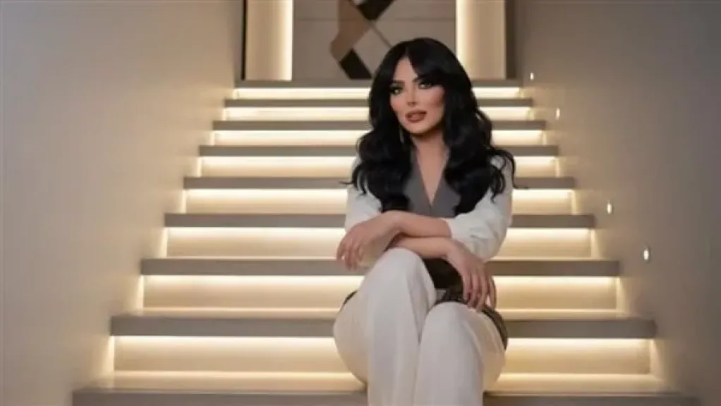 تكريم حورية فرغلي في حفل افتتاح مهرجان بردية السينمائي دورة خالد صالح