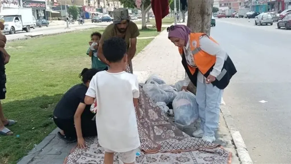 وزارة التضامن توفر الرعاية لأب و5 أبناء بعد معاناة في الشارع بالإسماعيلية