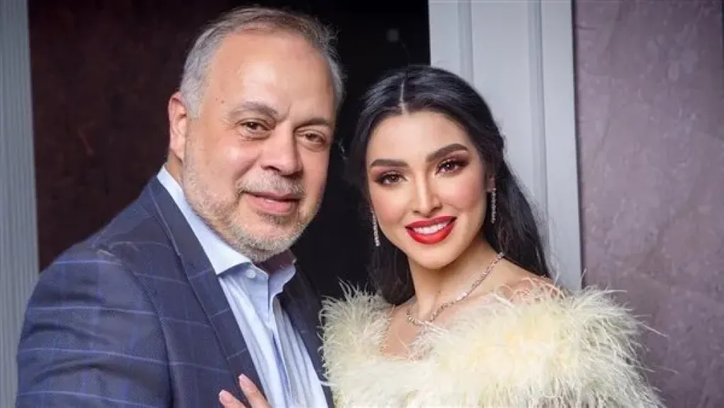غياب التقدير.. روجينا تكشف سبب انفصالها عن أشرف زكي
