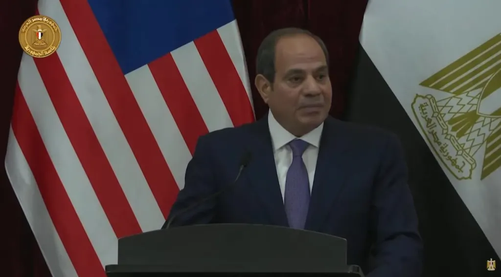 الرئيس السيسي: المسار الدبلوماسي واحترام القانون الدولي أفضل السبل لمعالجة الأزمات
