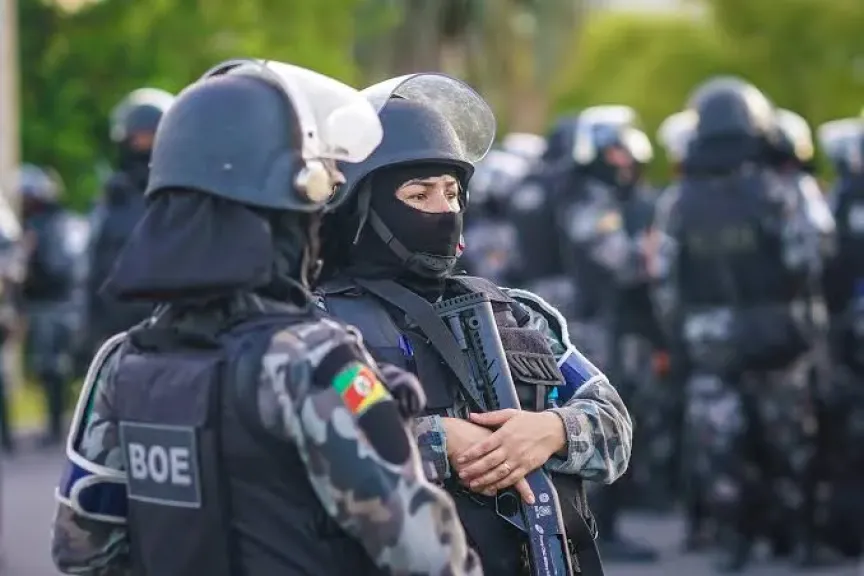 التدخل السريع ينقذ أطفال ”بارانا”.. مقتل مسلح هدد بصب البنزين داخل مدرسة برازيلية