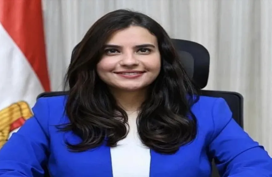 سحر البزار: لا بد من وجود منظومة متكاملة لجذب المصريين بالخارج للاستثمار في وطنهم