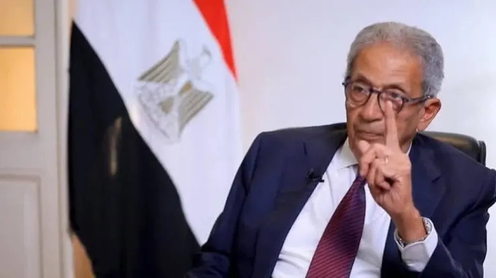 عمرو موسى يدين هجوم الحوثيين على السعودية ويحذر من فوضى كبرى