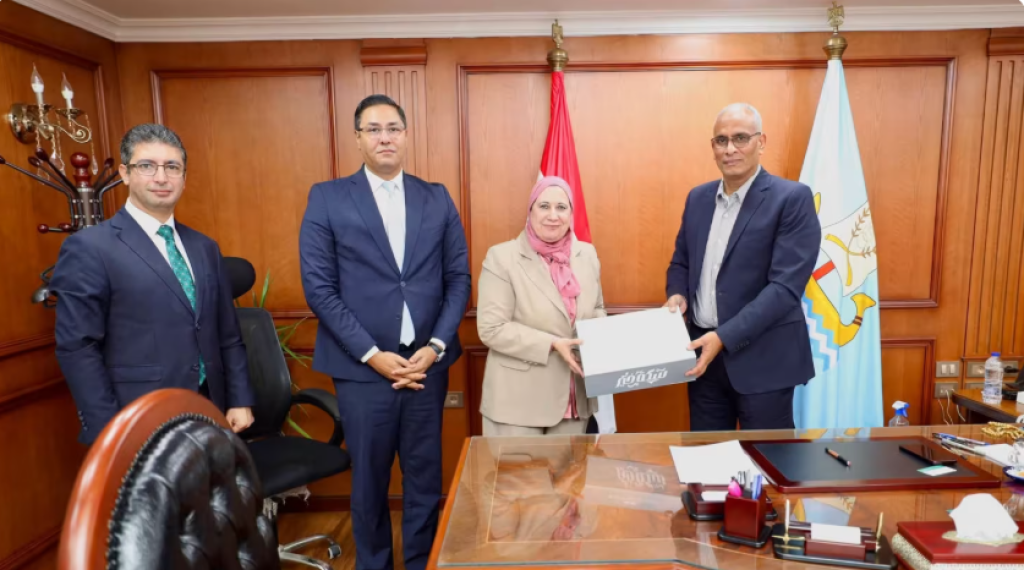 البنك الزراعي المصري يبحث تعزيز التنمية الزراعية وتمويل المشروعات ودعم الأسر الأولى بالرعاية في كفر الشيخ