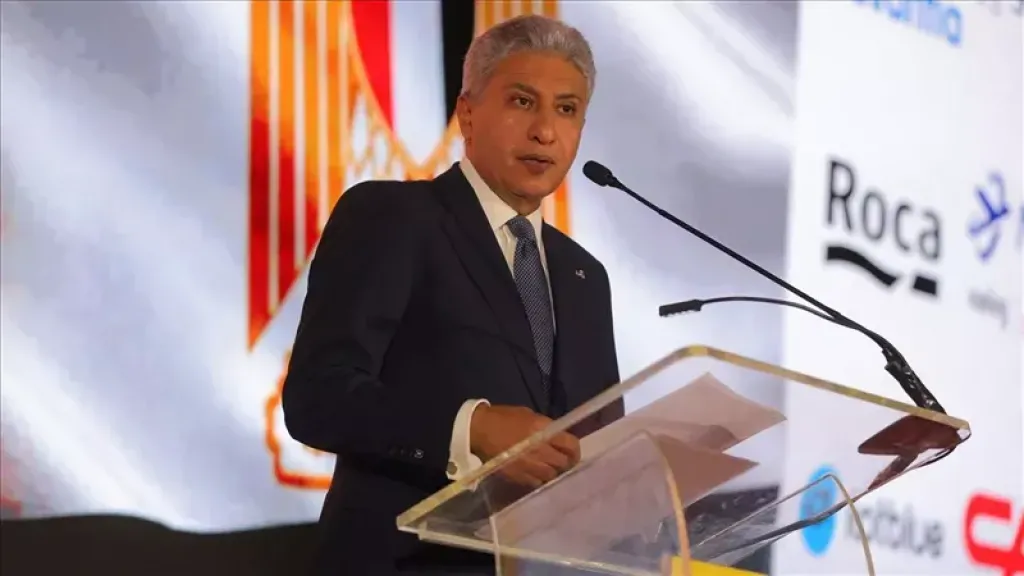 وزير السياحة يشارك في الاحتفال بالعيد الوطني لإسبانيا