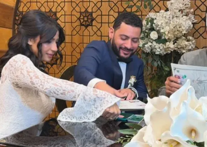 المخرج محمد سلامة يحتفل بعقد قرانه على بطلة رياضة الكيك بوكسينج شمس العجاتي