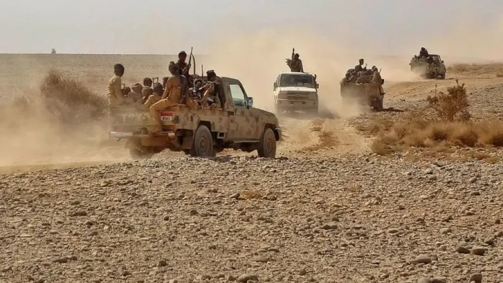 القوات اليمنية تتصدى لهجوم حوثي في الجبهة الغربية بتعز