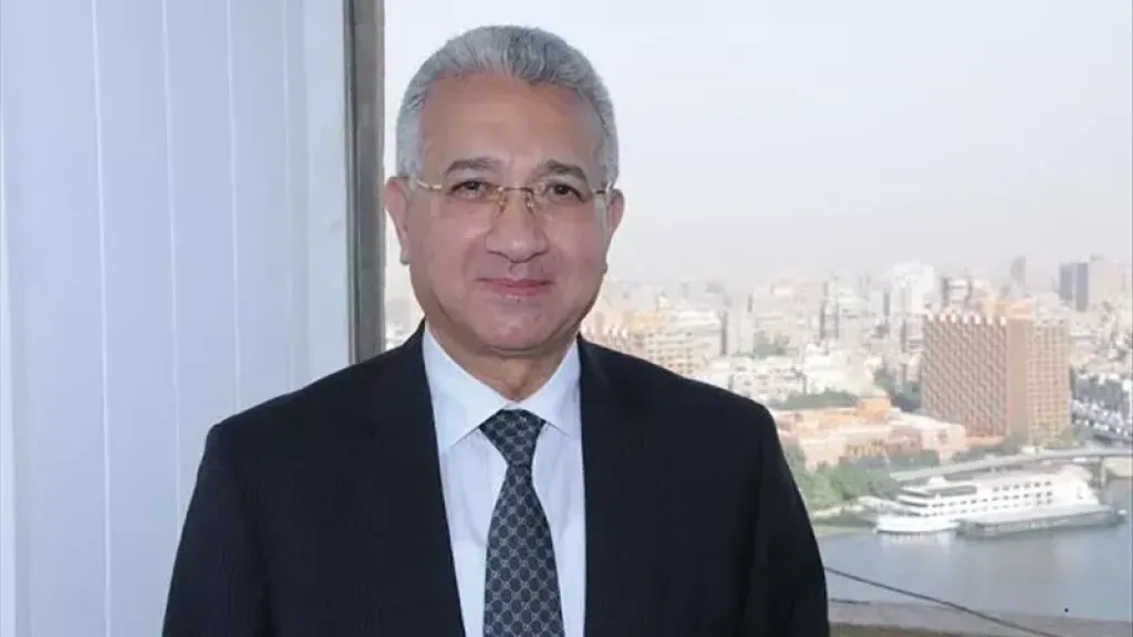 دبلوماسي سابق: اضطراب سلاسل الإمداد يمنح مصر فرصة لاستقطاب مراكز الإنتاج الآسيوية