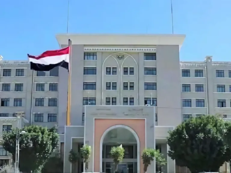 الخارجية اليمنية: عظيم التقدير لموقف مصر العروبة بقيادة فخامة الرئيس السيسي